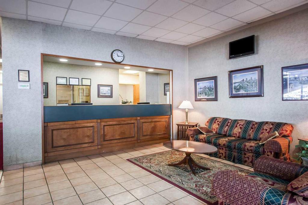Econo Lodge Downtown Memphis Exteriér fotografie